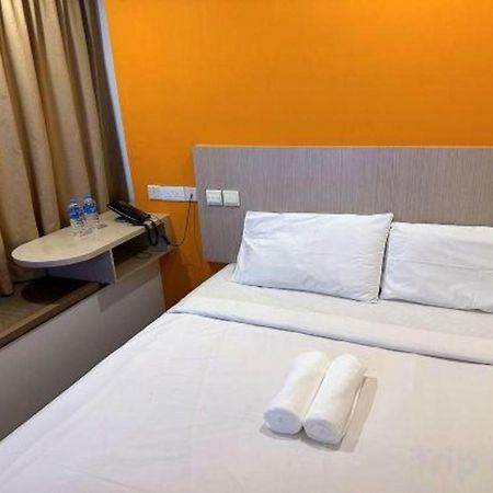 Готель Reddoorz Premium @ Balestier Сінгапур Екстер'єр фото