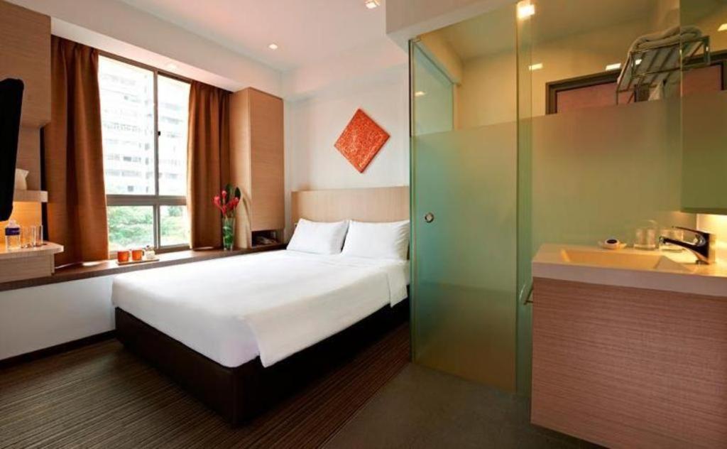 Готель Reddoorz Premium @ Balestier Сінгапур Екстер'єр фото