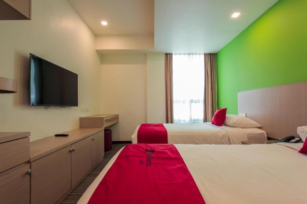 Готель Reddoorz Premium @ Balestier Сінгапур Екстер'єр фото