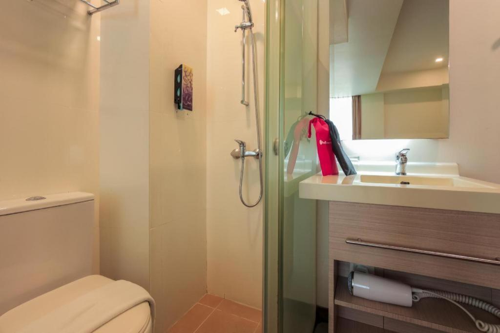 Готель Reddoorz Premium @ Balestier Сінгапур Екстер'єр фото