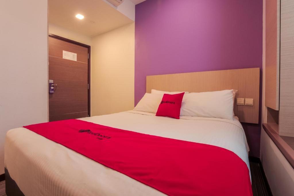Готель Reddoorz Premium @ Balestier Сінгапур Екстер'єр фото